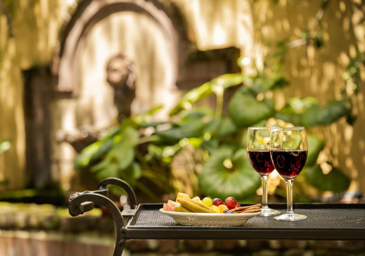 チャールストン The Jasmine House Bed & Breakfast エクステリア 写真