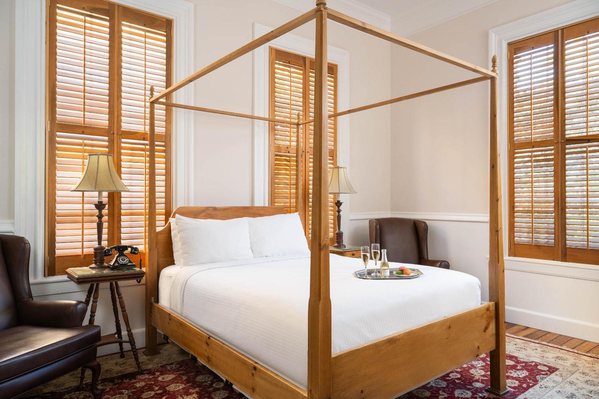 チャールストン The Jasmine House Bed & Breakfast エクステリア 写真